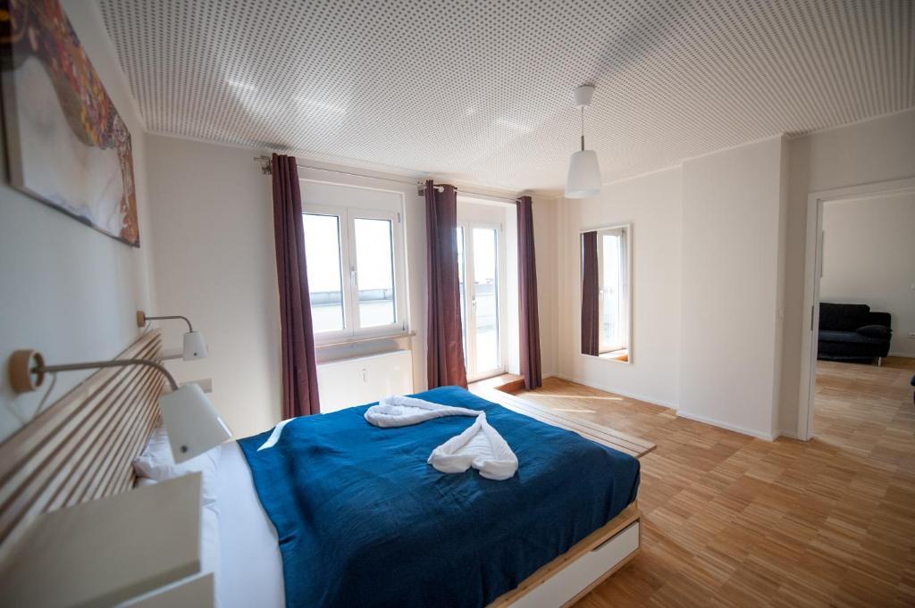 Nonstop Hotel Augsburg - Ubernacht - Hostelhotelhome ห้อง รูปภาพ