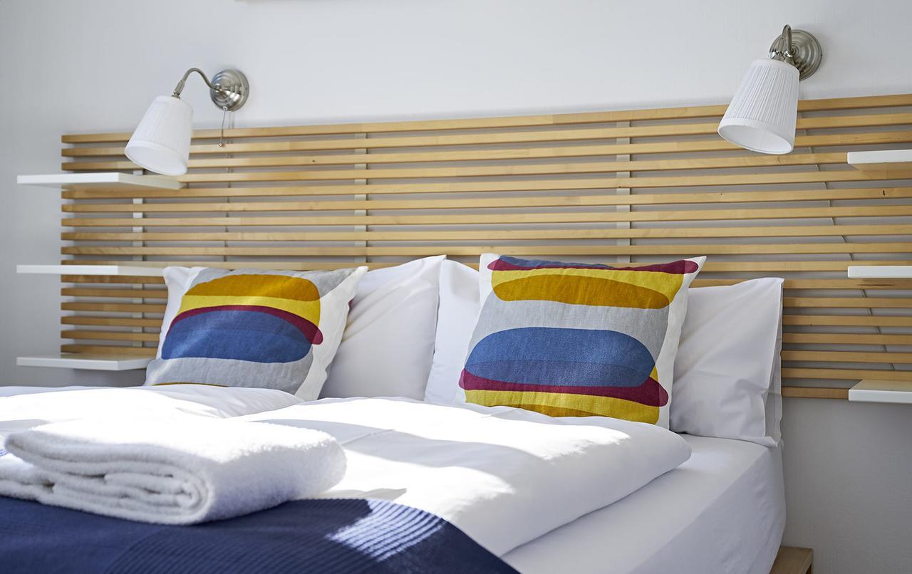 Nonstop Hotel Augsburg - Ubernacht - Hostelhotelhome ภายนอก รูปภาพ